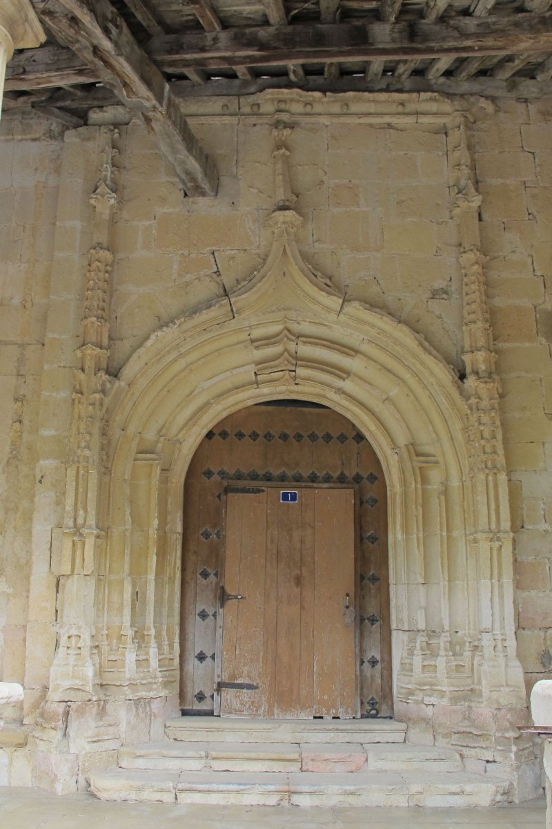 Asuncion eliza, Bikuña