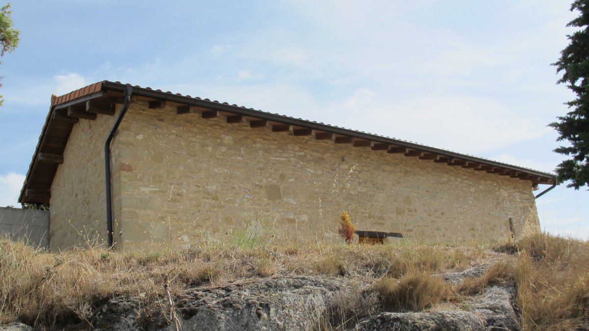 San Pedro ermita, Saratsu