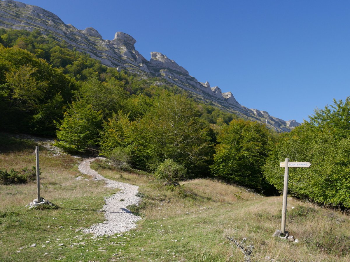 Uharte-Arakil aldeko igoera