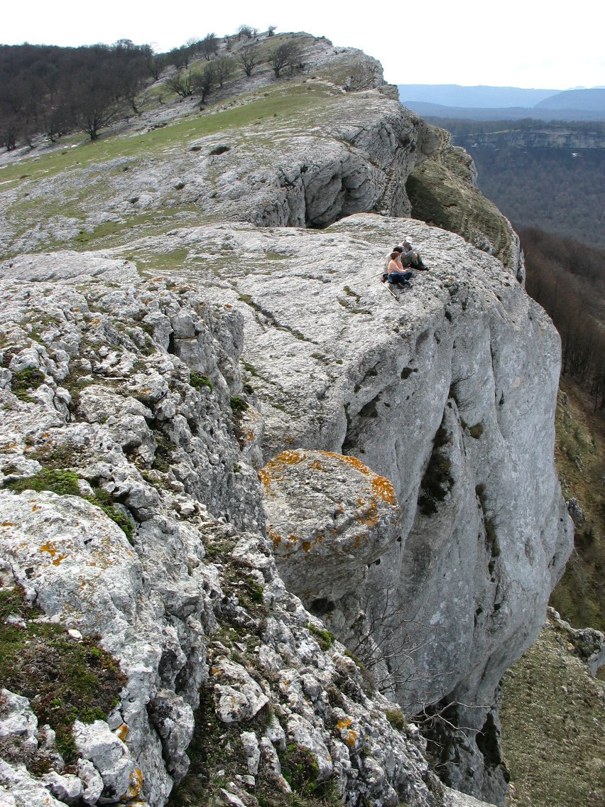 Ballo eta Mirutegiren arteko ertza