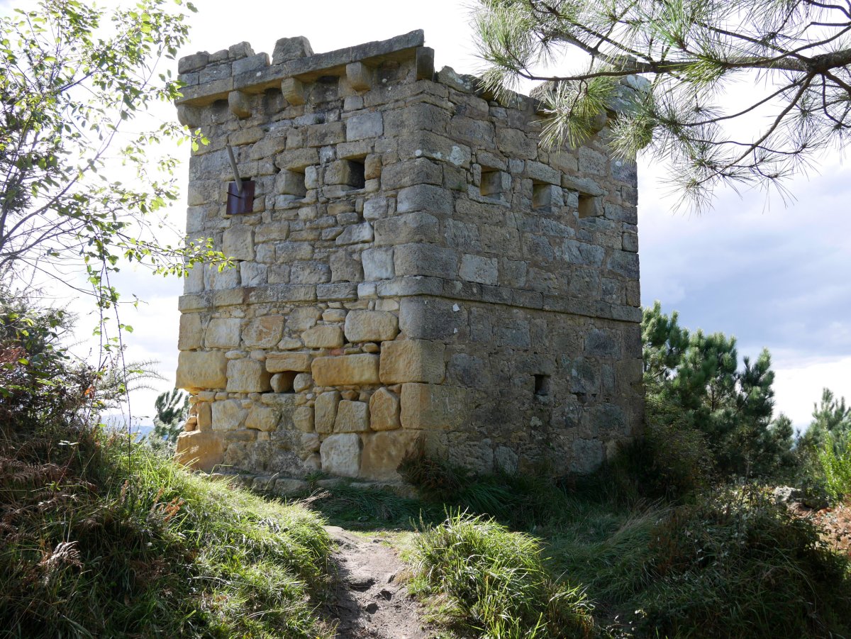 Lehenengo dorrea, Jaizkibel