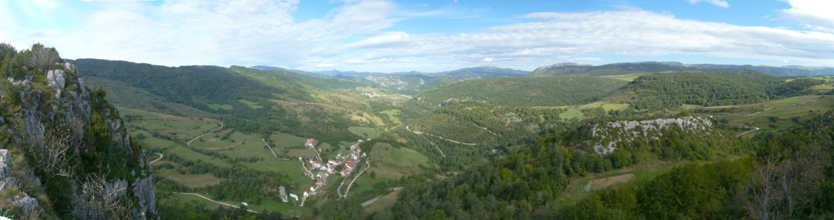 Aezkoako paisaia zabalak San Migelgo talaiatik