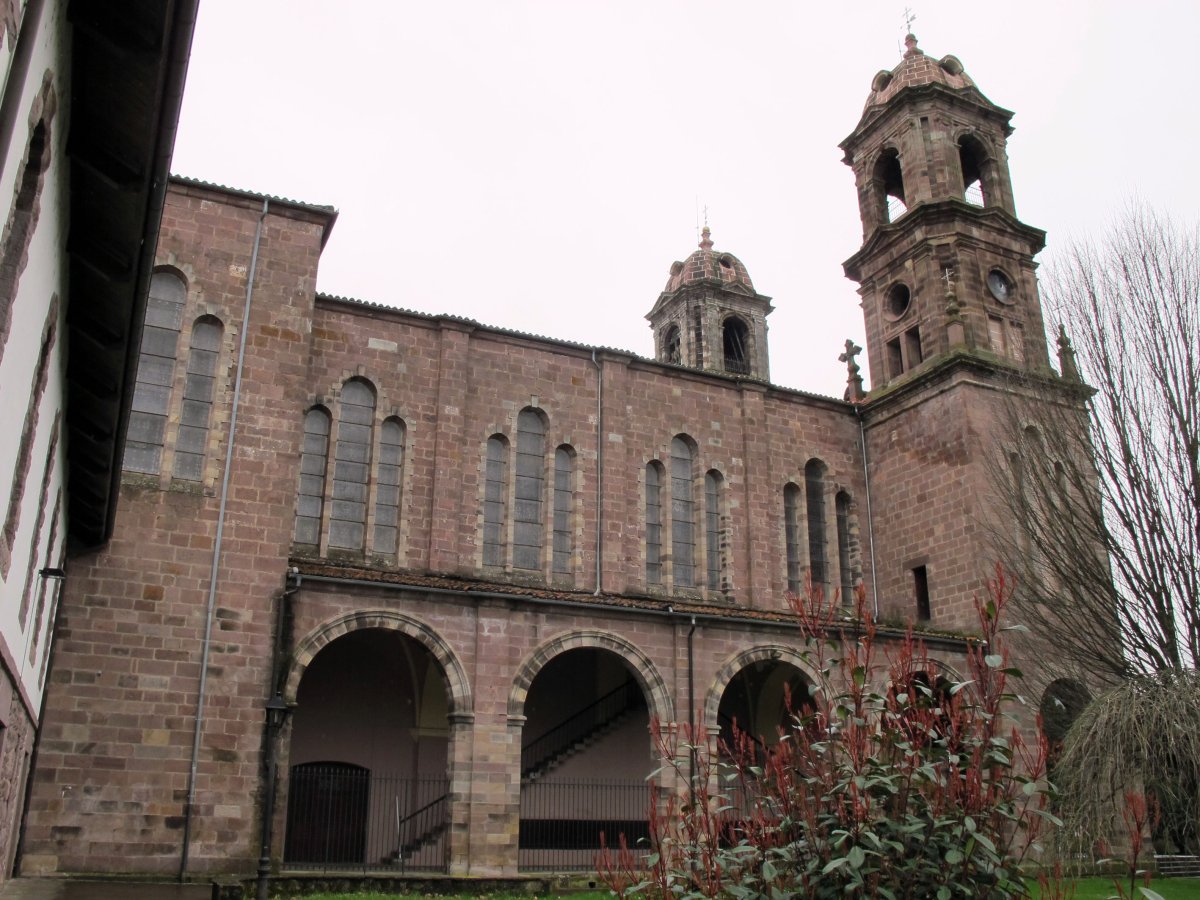 Santiago eliza, Elizondo