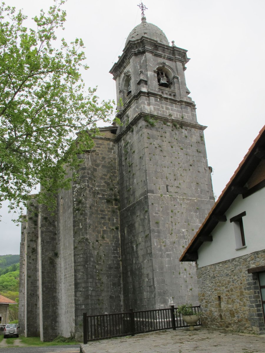 Jasokundeko Ama eliza, Gaztelu