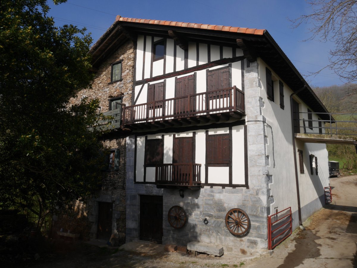 Pikabea baserria, Lesaka