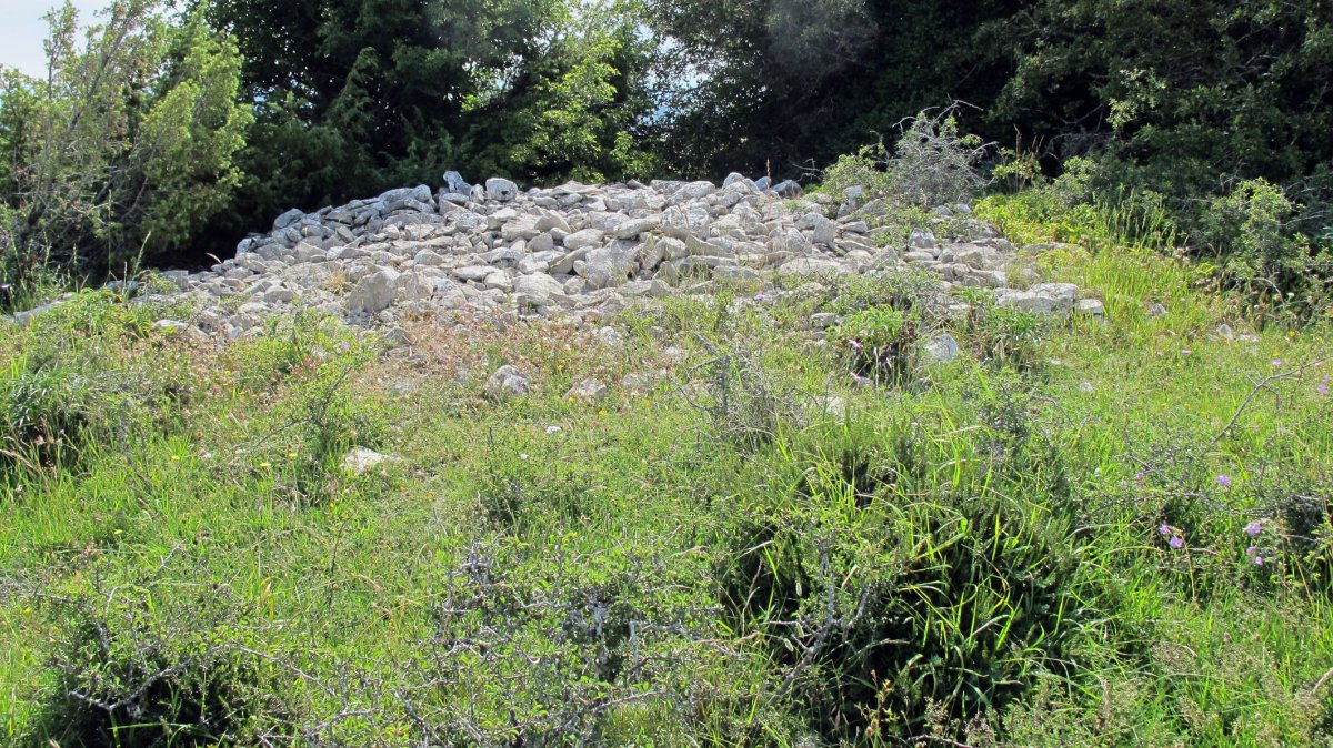 Ostondo 3 tumulua, Munarriz-Goñi