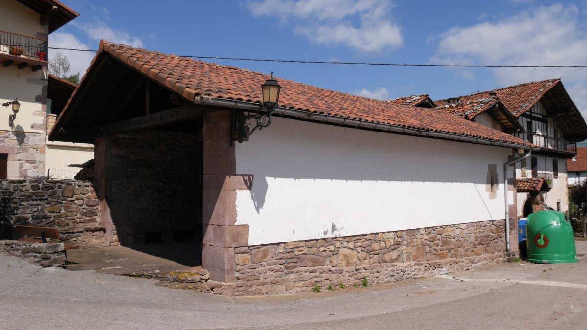 San Frantzisko Xabier ermita, Apaioa