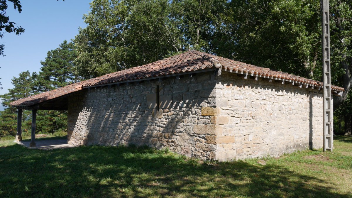 San Esteban ermita, Berrio auzoan