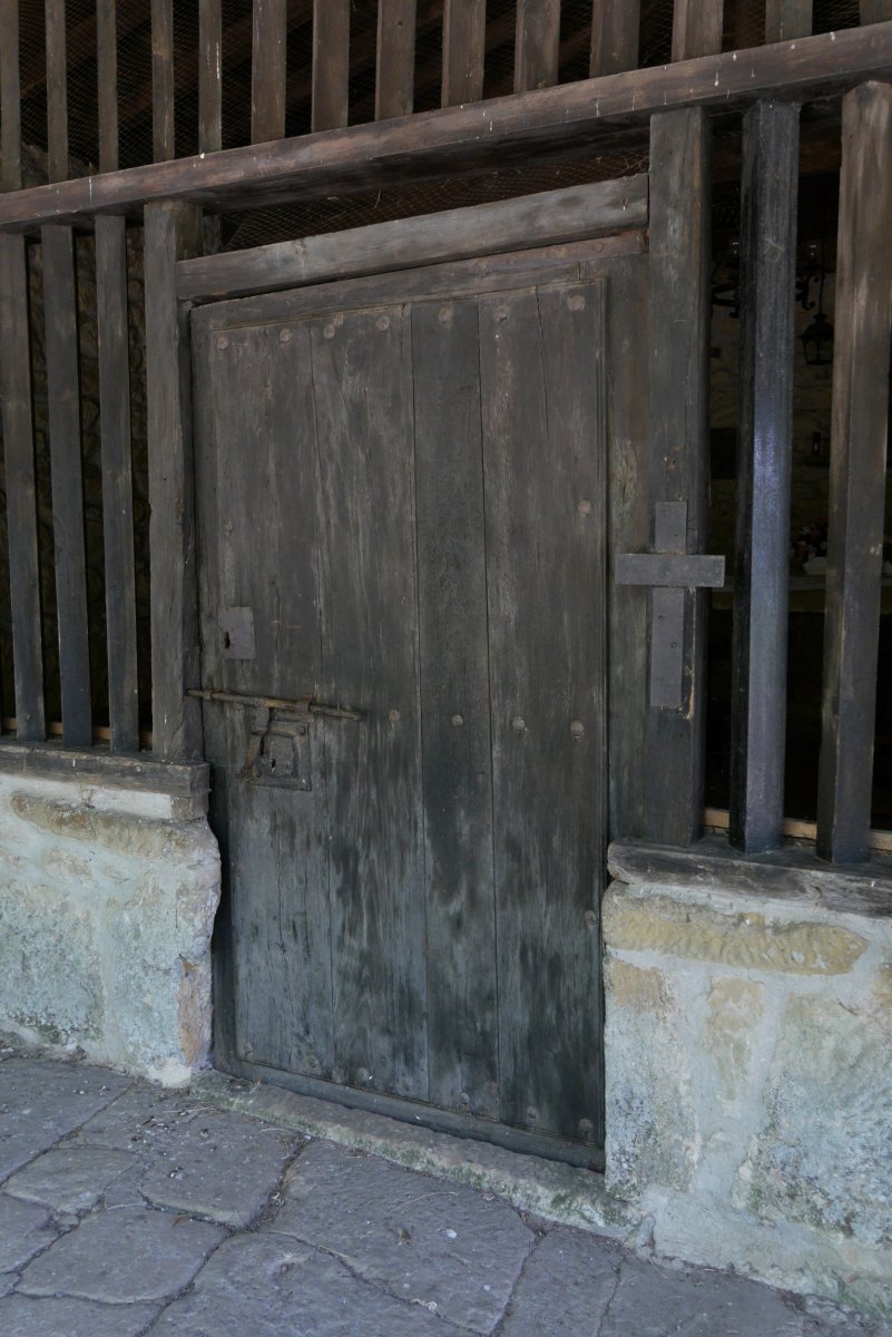 San Lorentzo ermita, Leiz auzoan