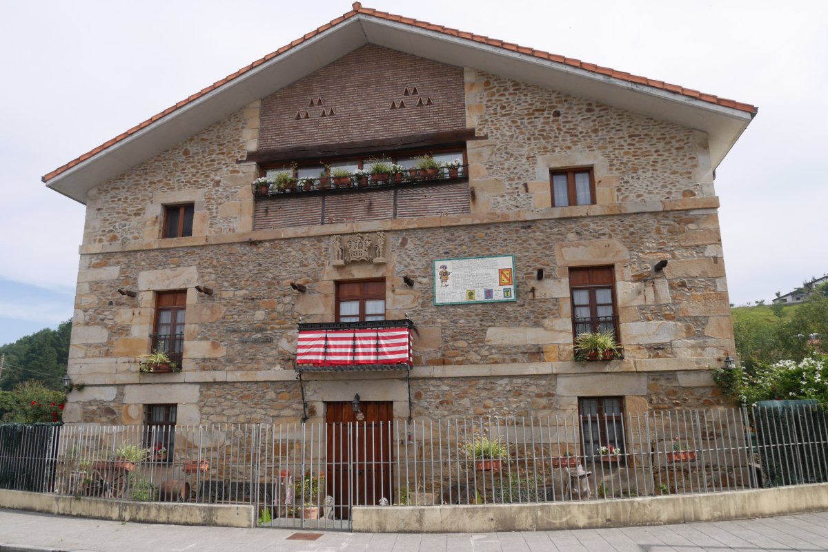 Abadiñoetxebarria etxea, Abadiño