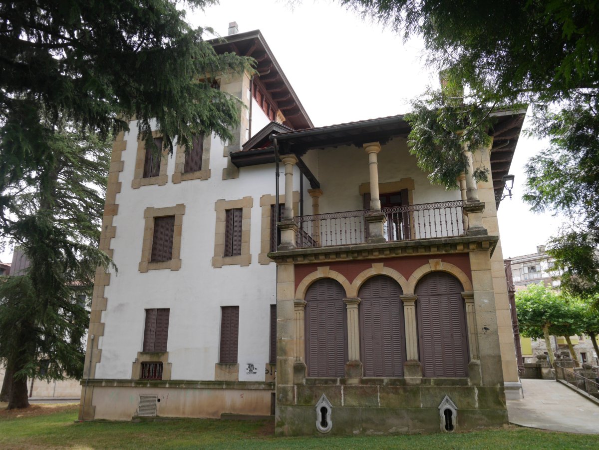 Zelatabe jauregia, Abadiño