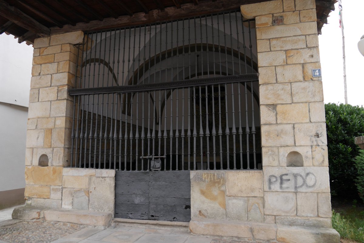 Aita Kurutzekue ermita, Abadiño