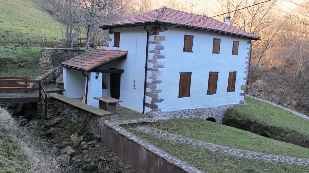 Obeneko errota, Etxalar