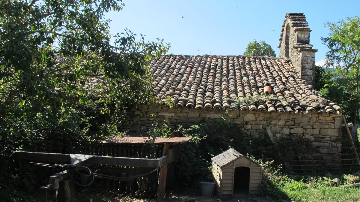 San Esteban ermita, Zuasti-Longida