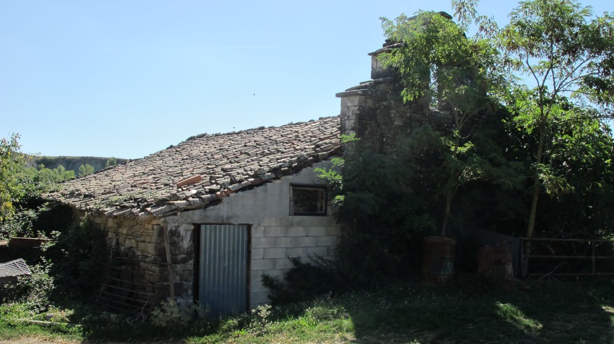 San Esteban ermita, Zuasti-Longida