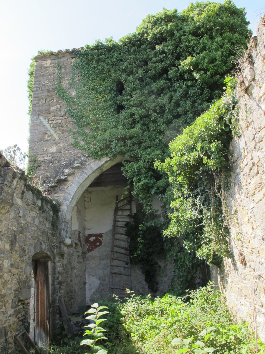 San Julian eliza, Exaberri-Longida