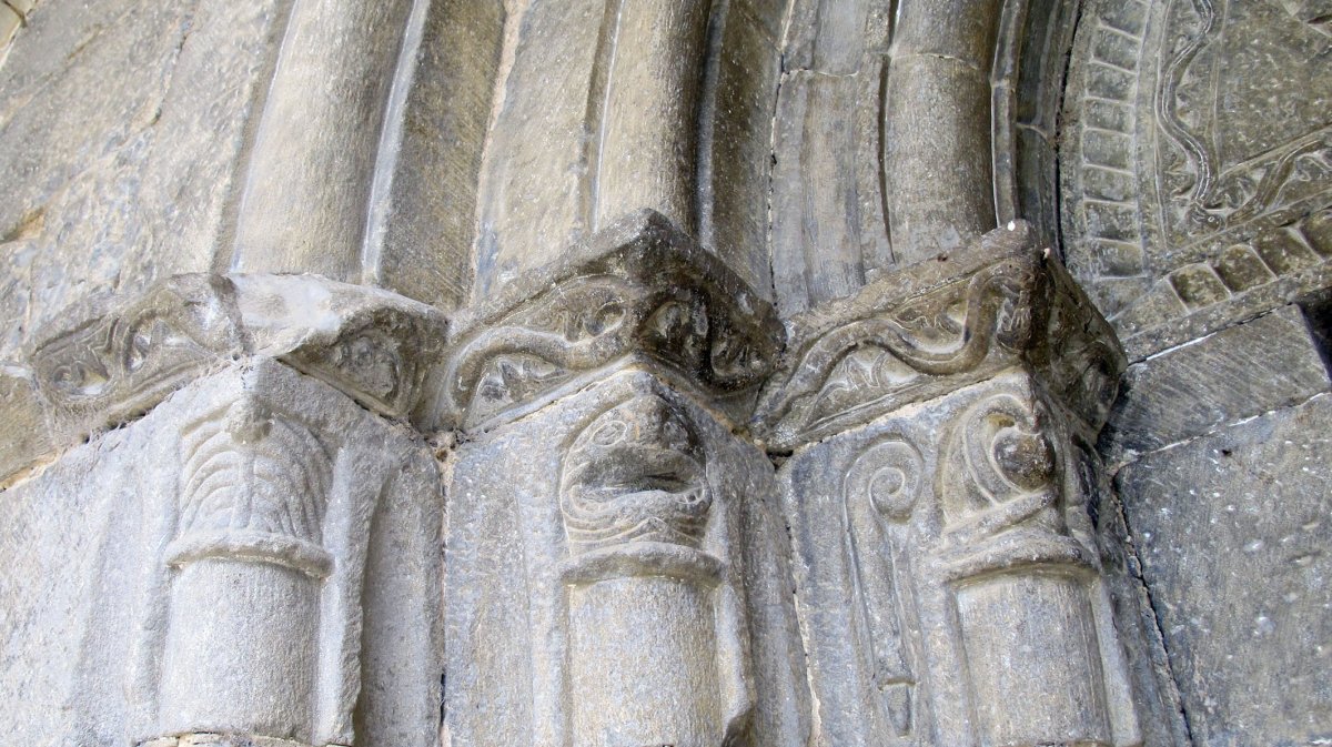 Asuncion eliza, Leatxe