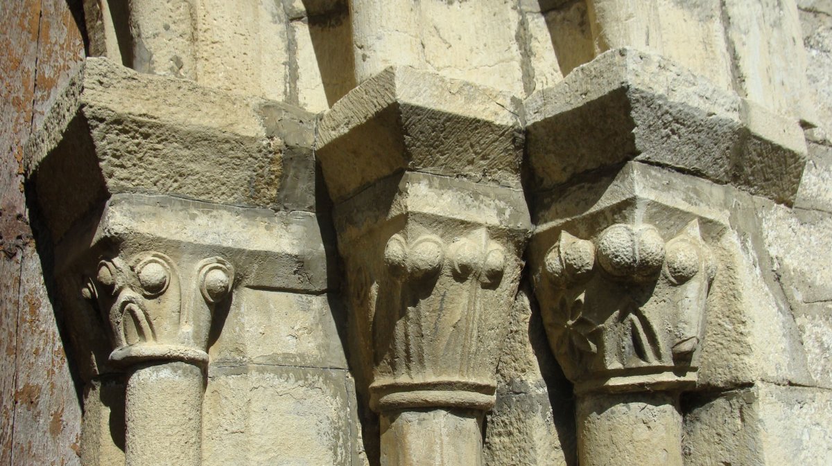 San Migel eliza, Zia-Itza