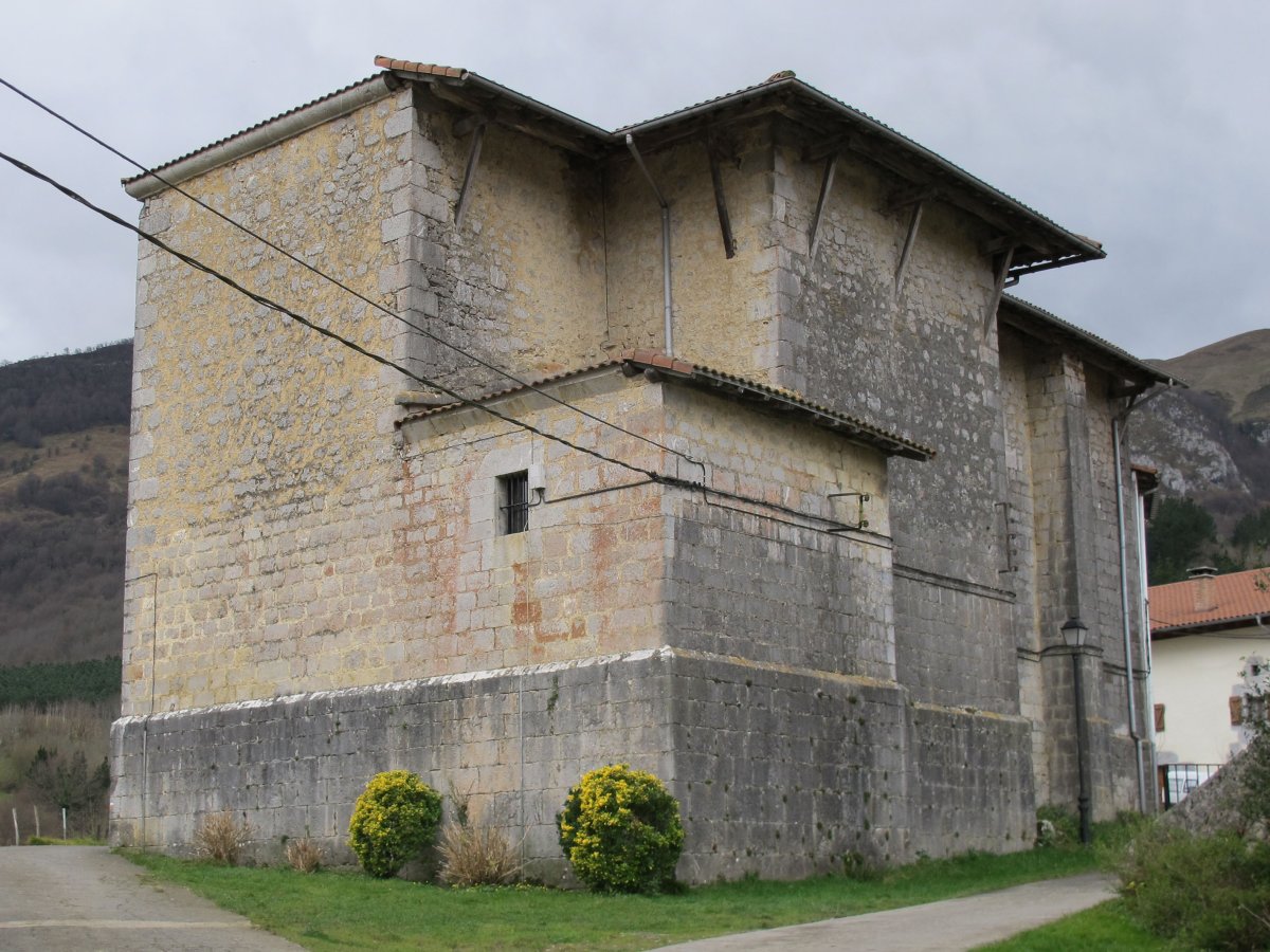 San Martin eliza, Errazkin-Larraun