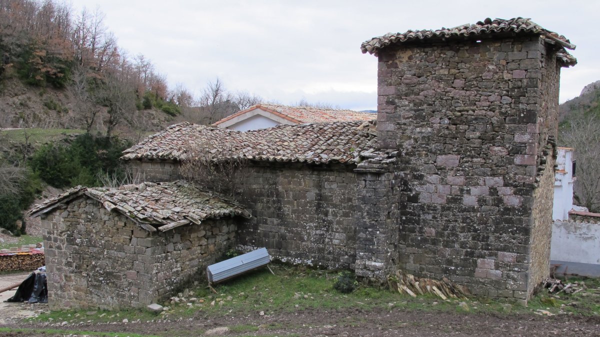 San Andres eliza, Aristu-Urraulgoiti