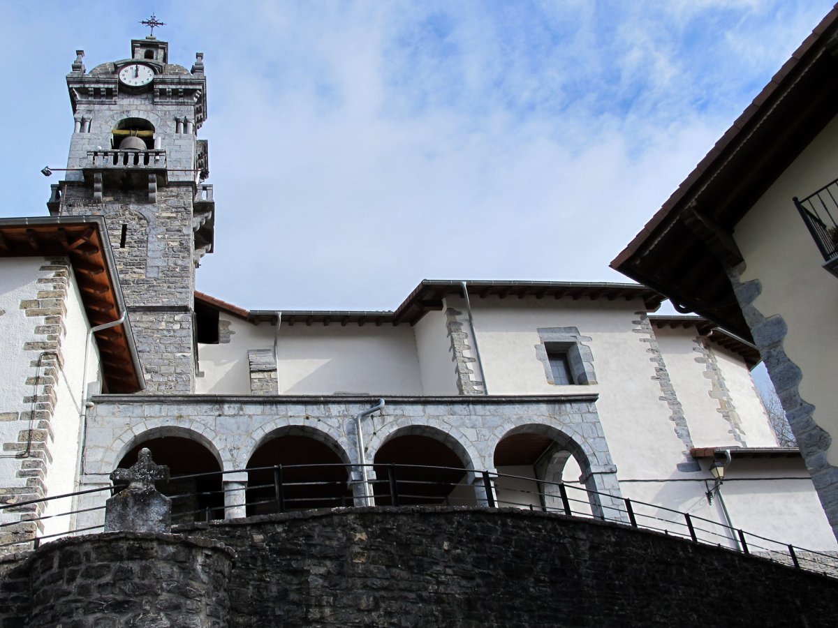 Asunción eliza, Areso