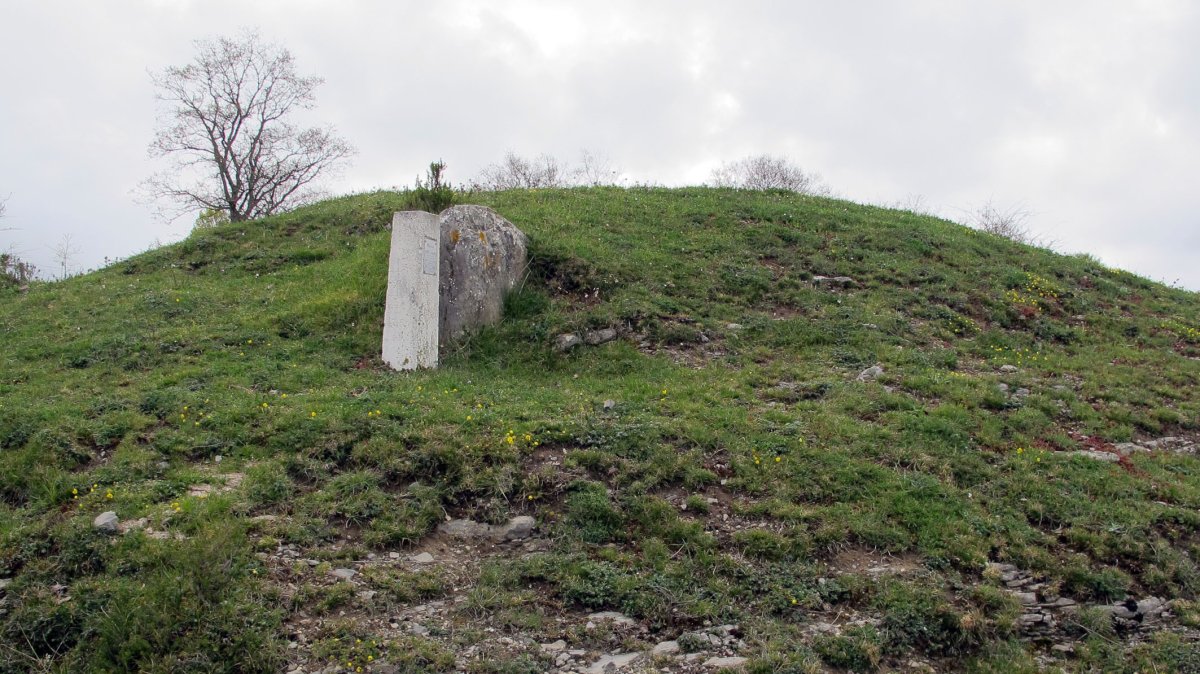 Unza 1 tumulua, Urkabustaiz