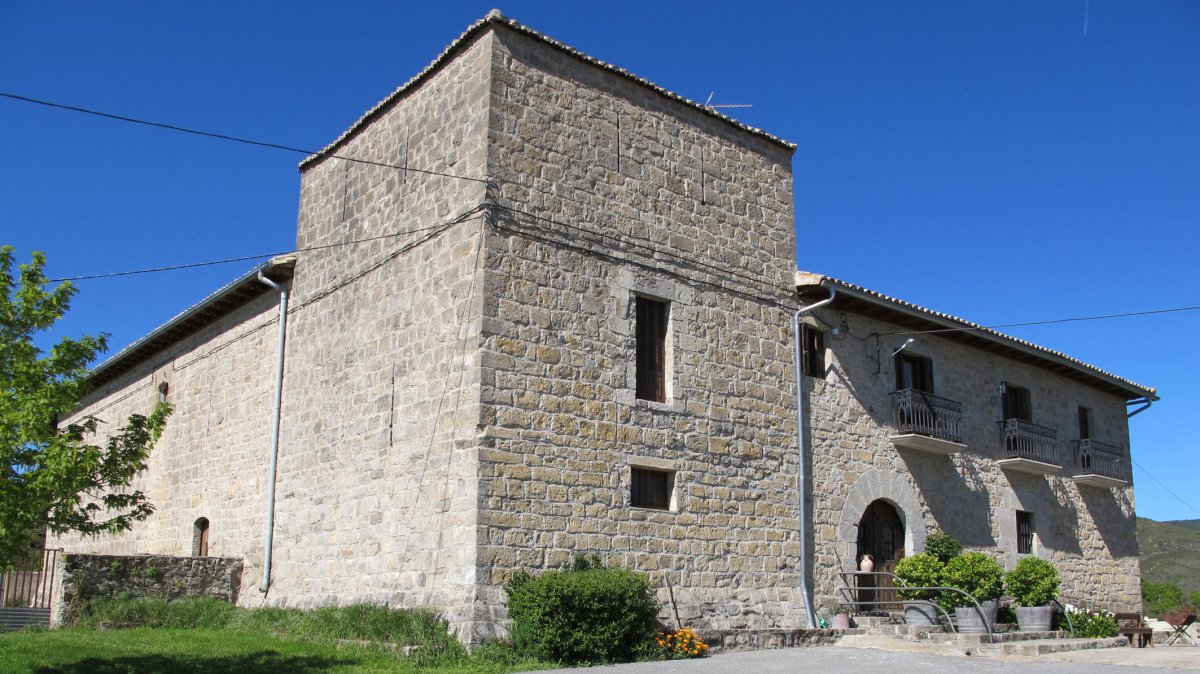 Arielz jauregia, Urraulgoiti