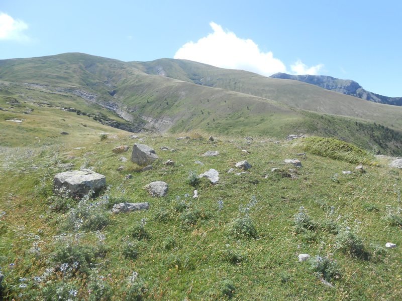 Los Castillones tumulua