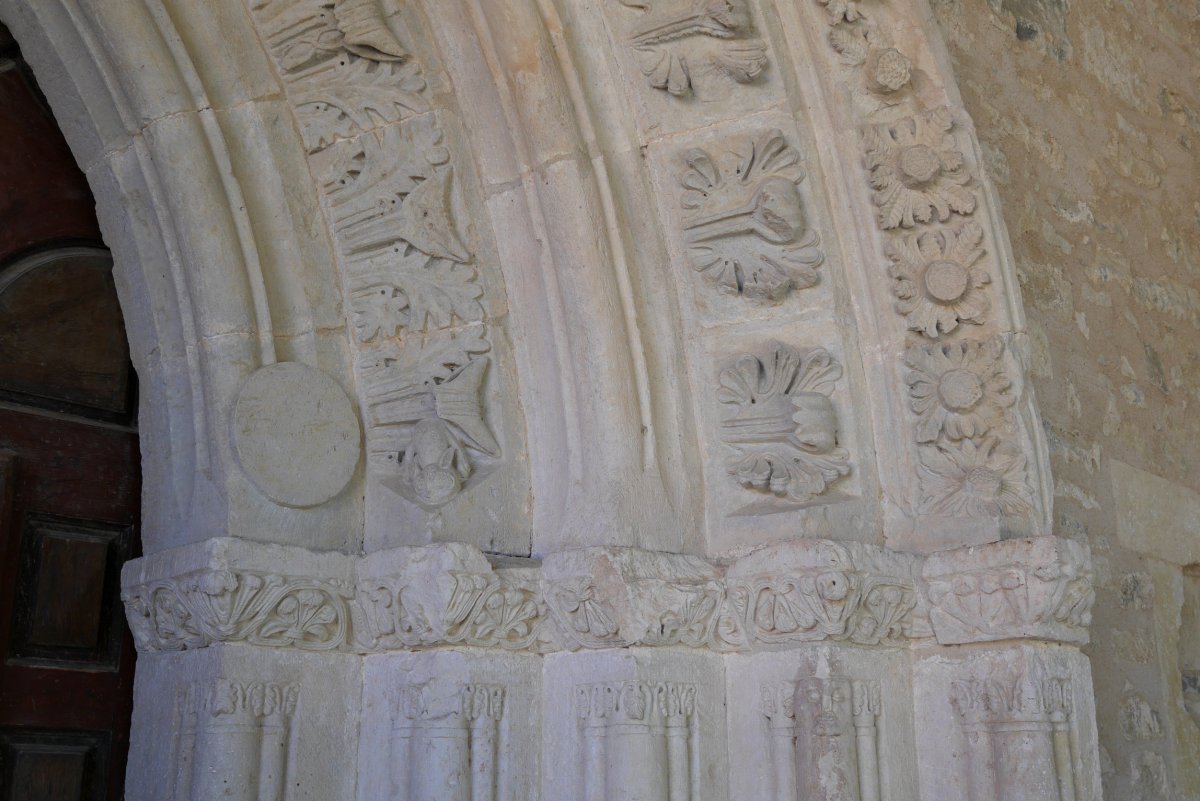 San Martin eliza, Gazeta