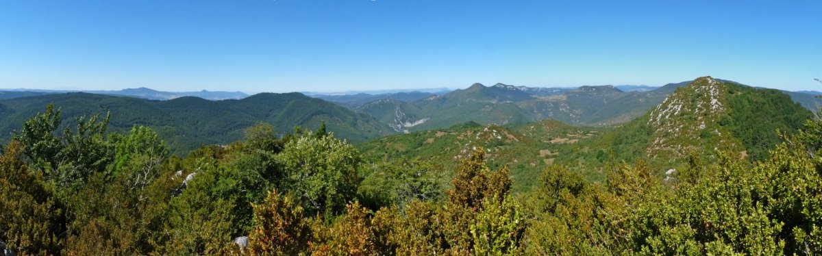 Panorama zabala gailurretik