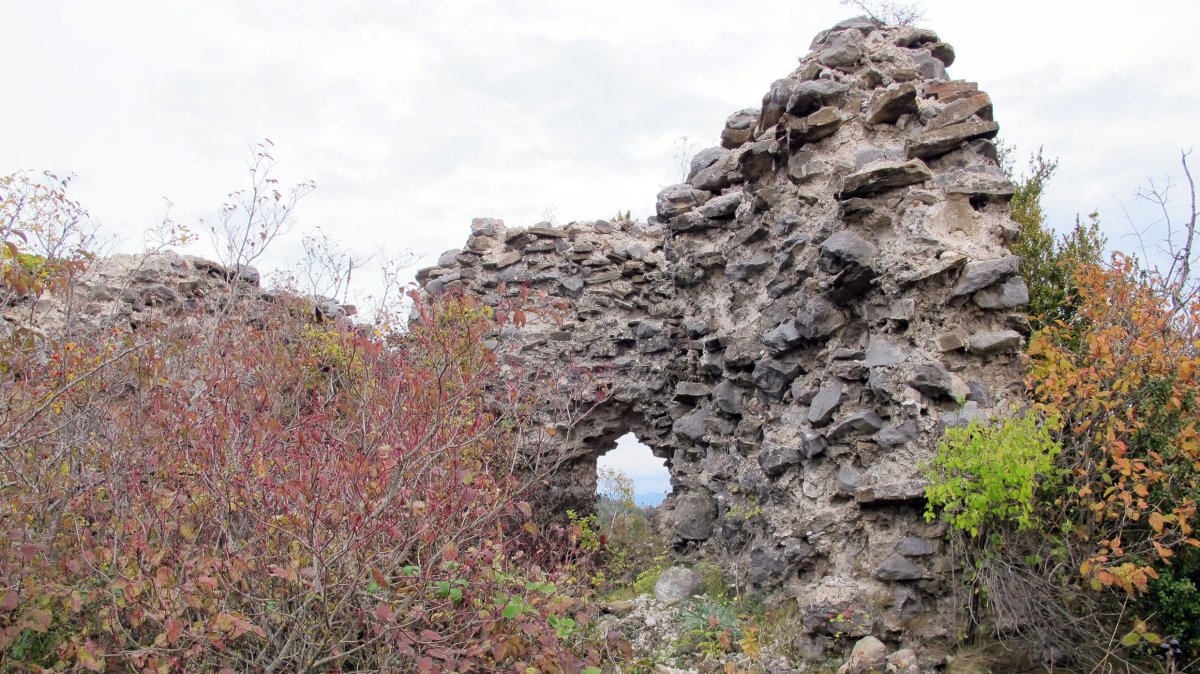 Santa Victoria ermitaren hondakinak, Gazteluberri