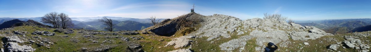 360ºko panoramika Aizpel tontorretik