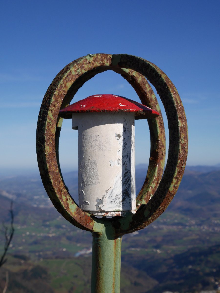 Txartelontzia. Aizpel.