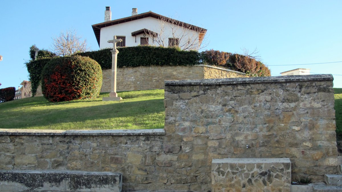 Pontarrón kruzeroa, Irunberri