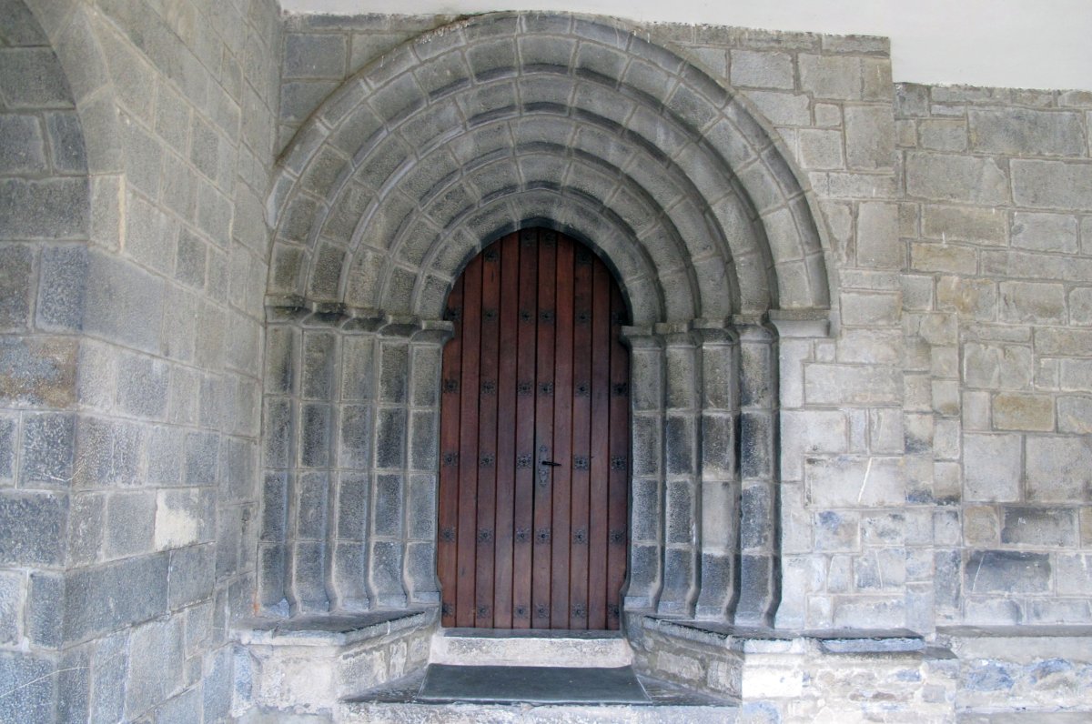 San Andres eliza, Espartza Zaraitzu