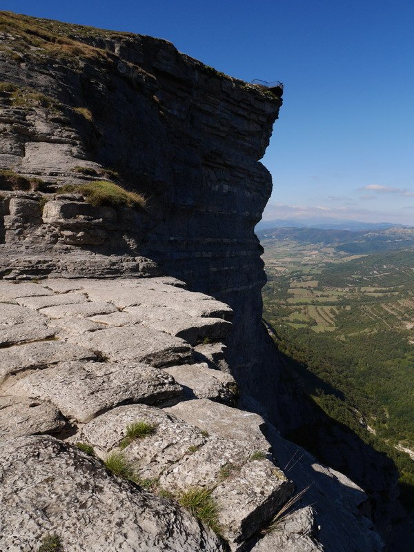 Ur-jauziaren burua urik gabe