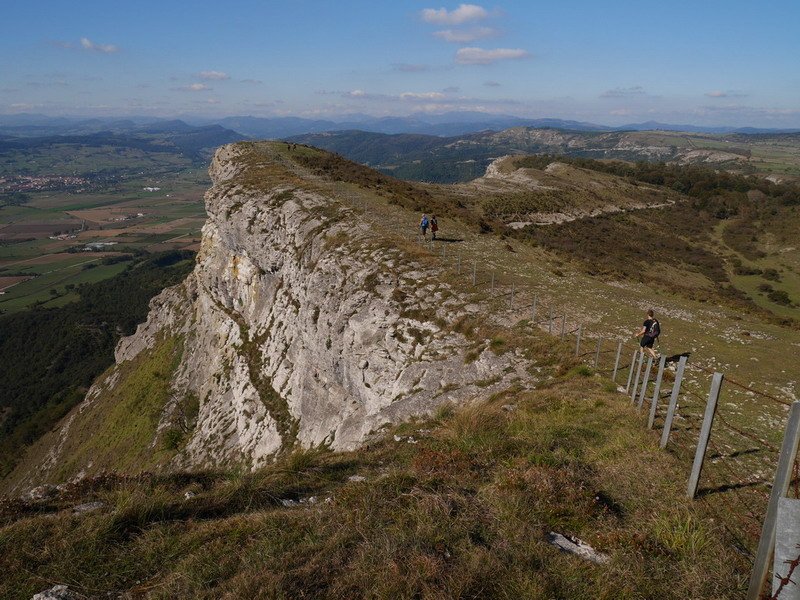 Mendi-ertza Bertzeta eta Bagate artean