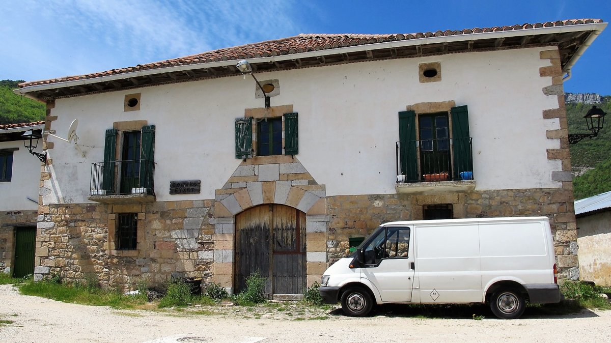 Goitiko etxea, Urdirotz-Artzibar