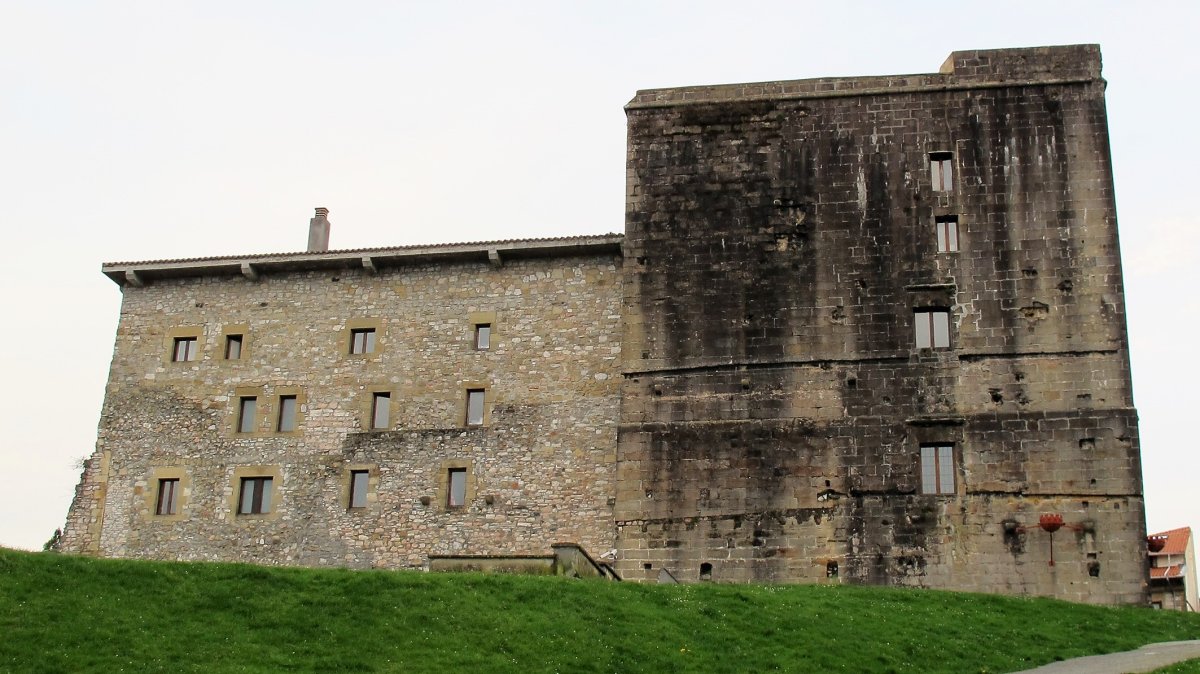 Karlos V gaztelua, Hondarribia