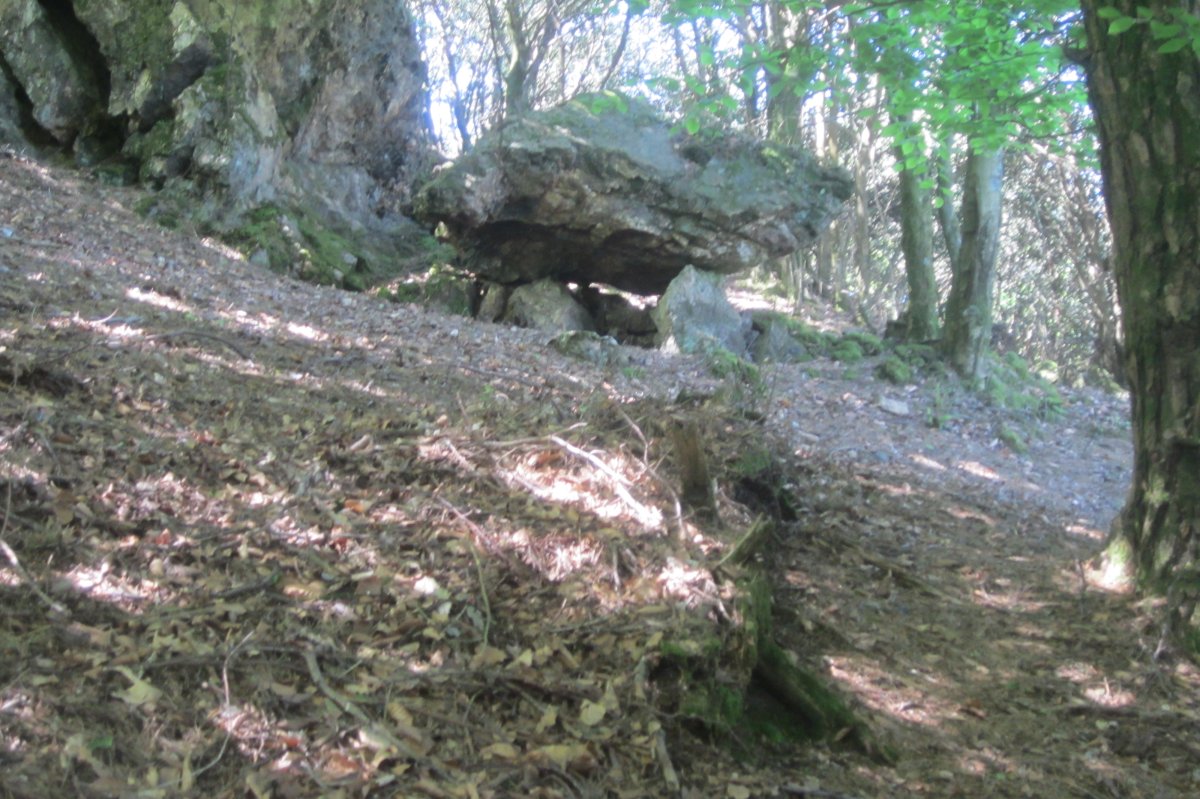 Paradólmen Faalegi (Abril 20017)