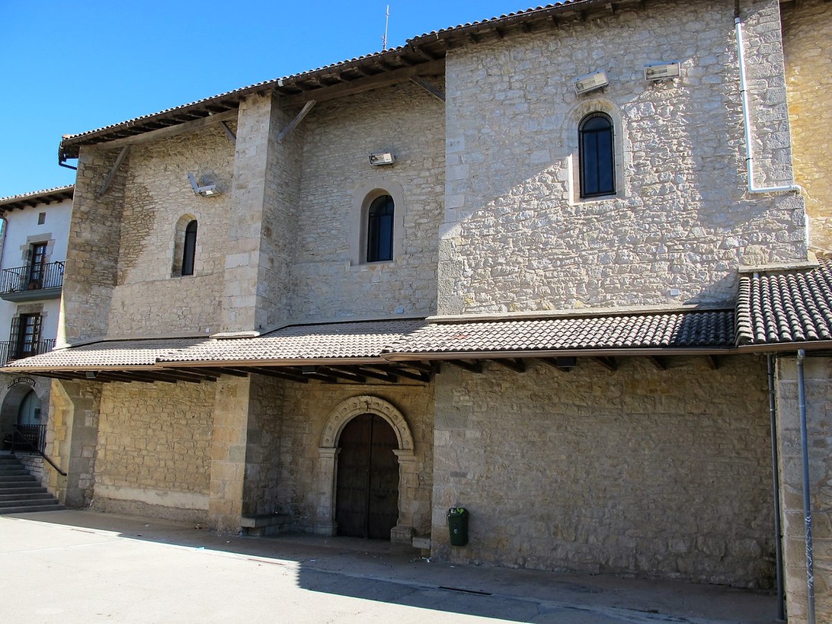 San Pedro eliza, Lezaun