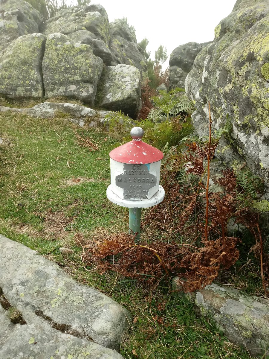 Malkorra (1242m) tontorreko postontzia