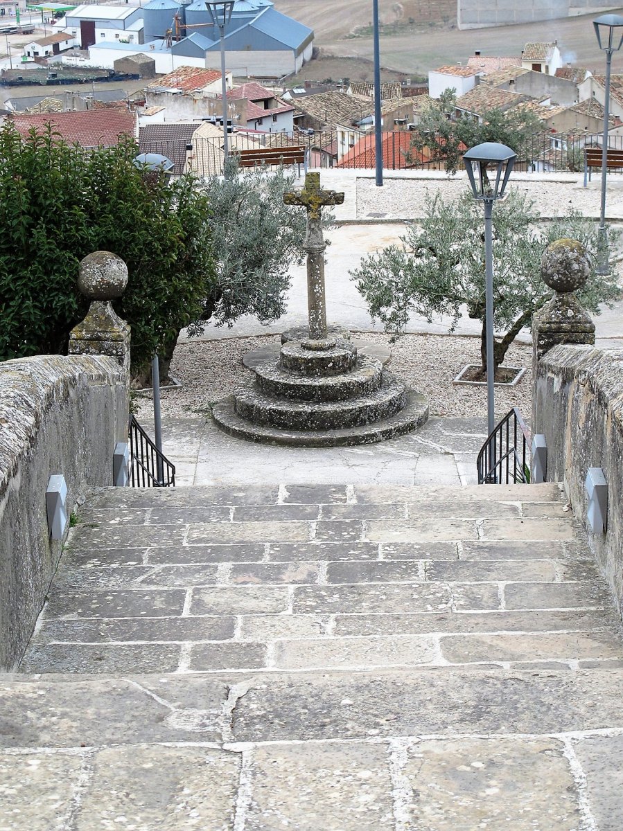 Virgen de Mendia kruzeroa, Arroitz