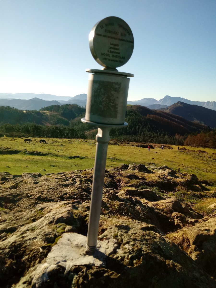 Kalamua (771m) tontorra postontzia