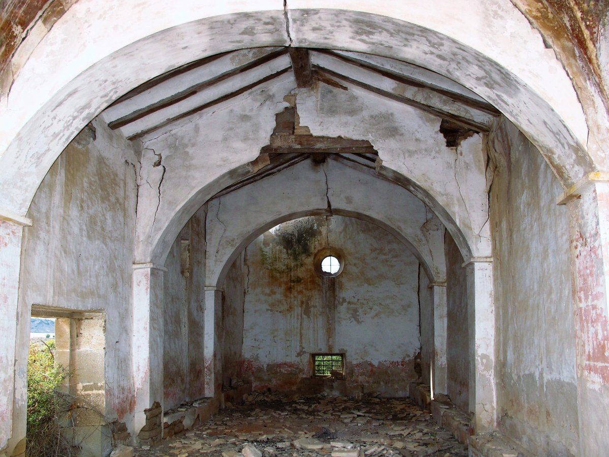 Andra Maria ermitaren hondakinak, Arroitz