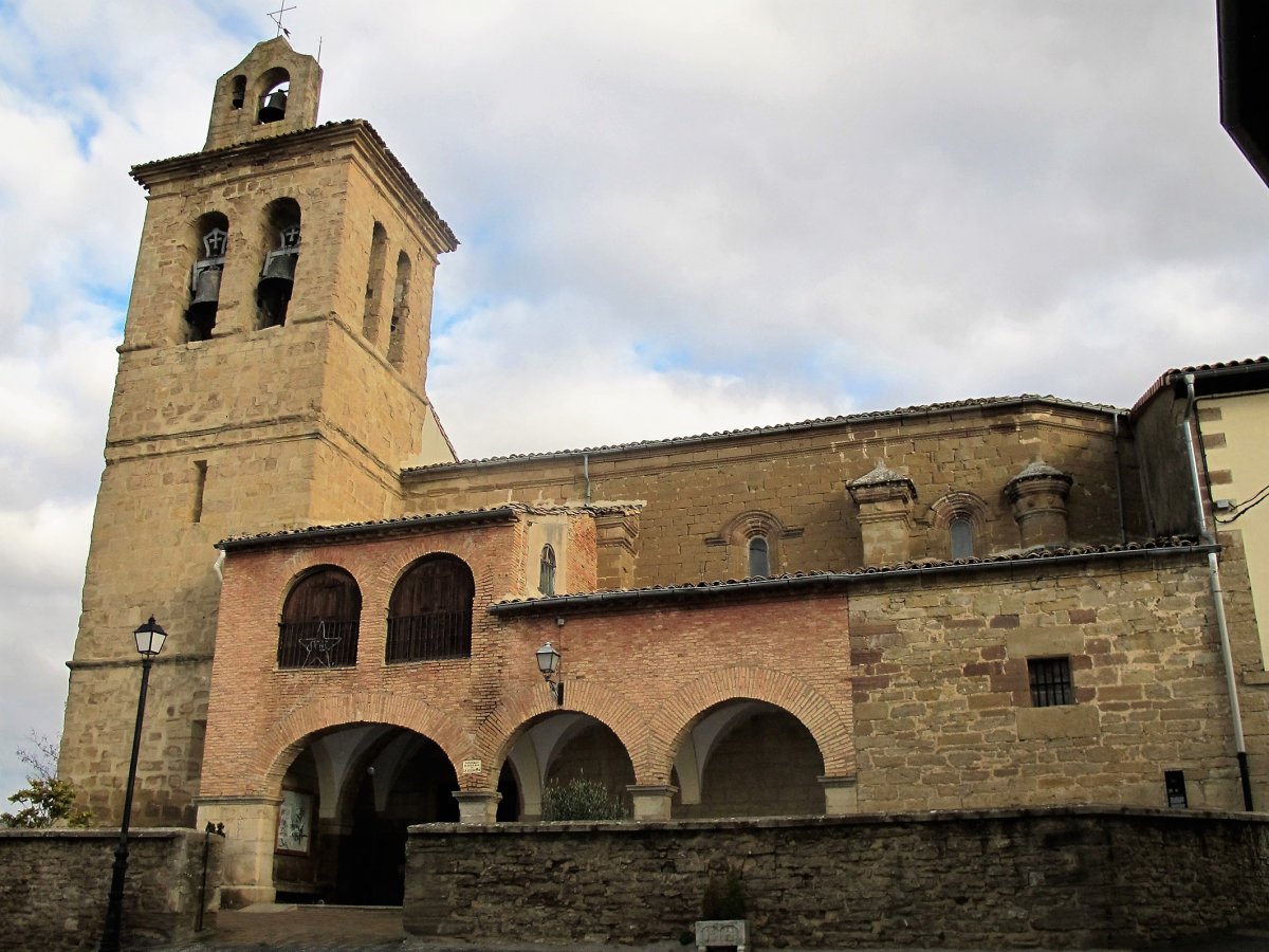 Asuncion eliza, Uterga