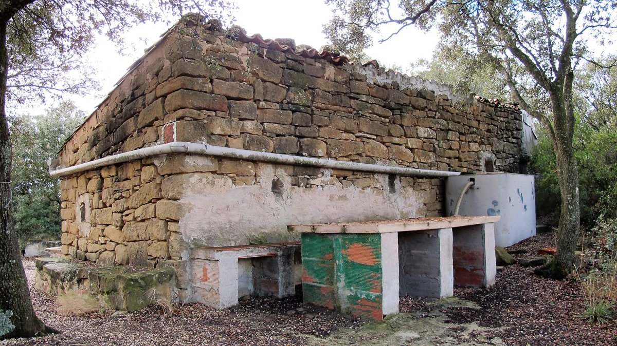 San Bartolome ermitaren hondakinak, Oteitza