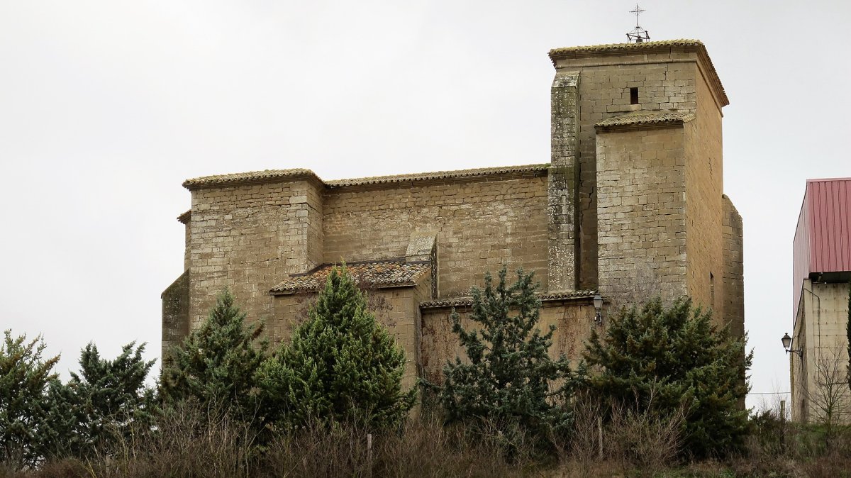 Inmaculada Concepción eliza, Tirapu