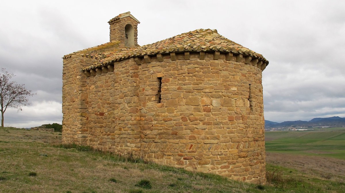 Almuza ermita, Sesma