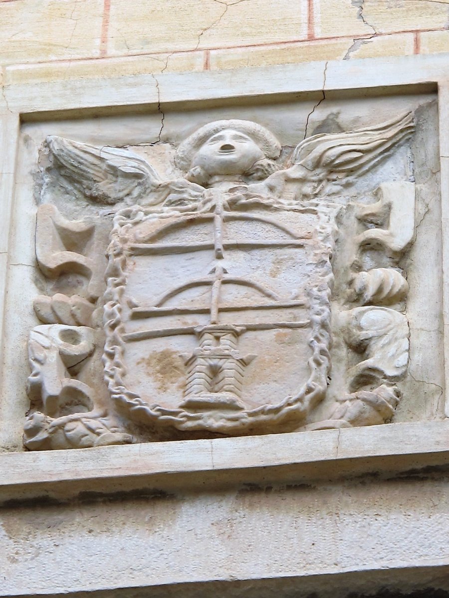 Frantziskotarrak monastegia, Urantzia